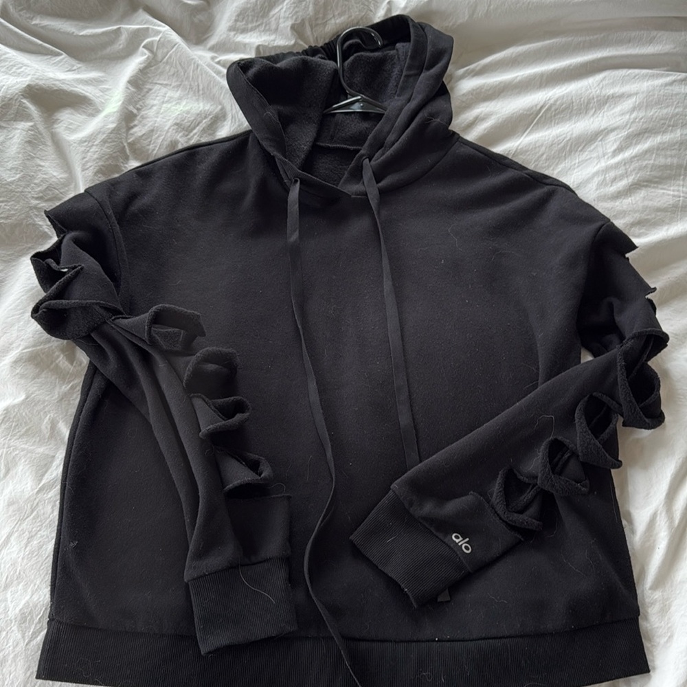 Alo yoga black slay slashed long sleeve hoodie size M